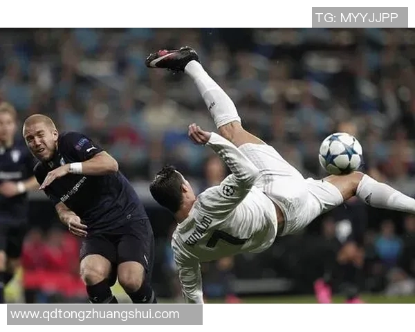 以进球为核心探讨足球比赛中的关键时刻与战术运用